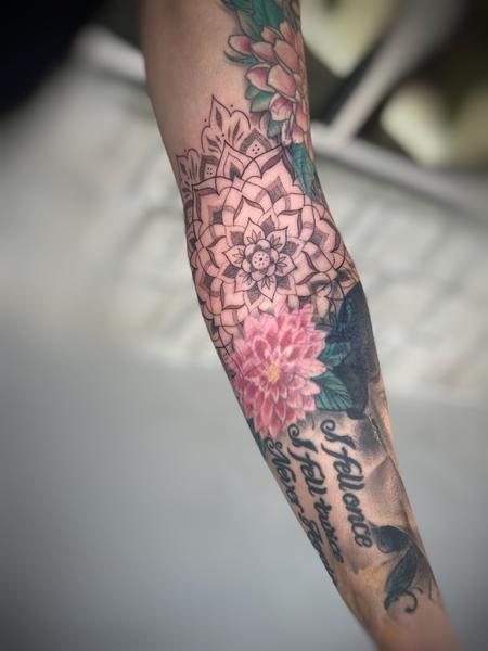 Tattoos - Mandela flowers - 143042