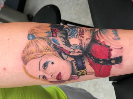Tattoos - Color portrait Harley Quinn - 142719