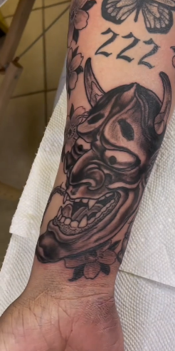 Hanja Mask Tattoo Design Thumbnail