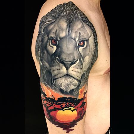 Tattoos - Lion and Savannah sunset - 112090