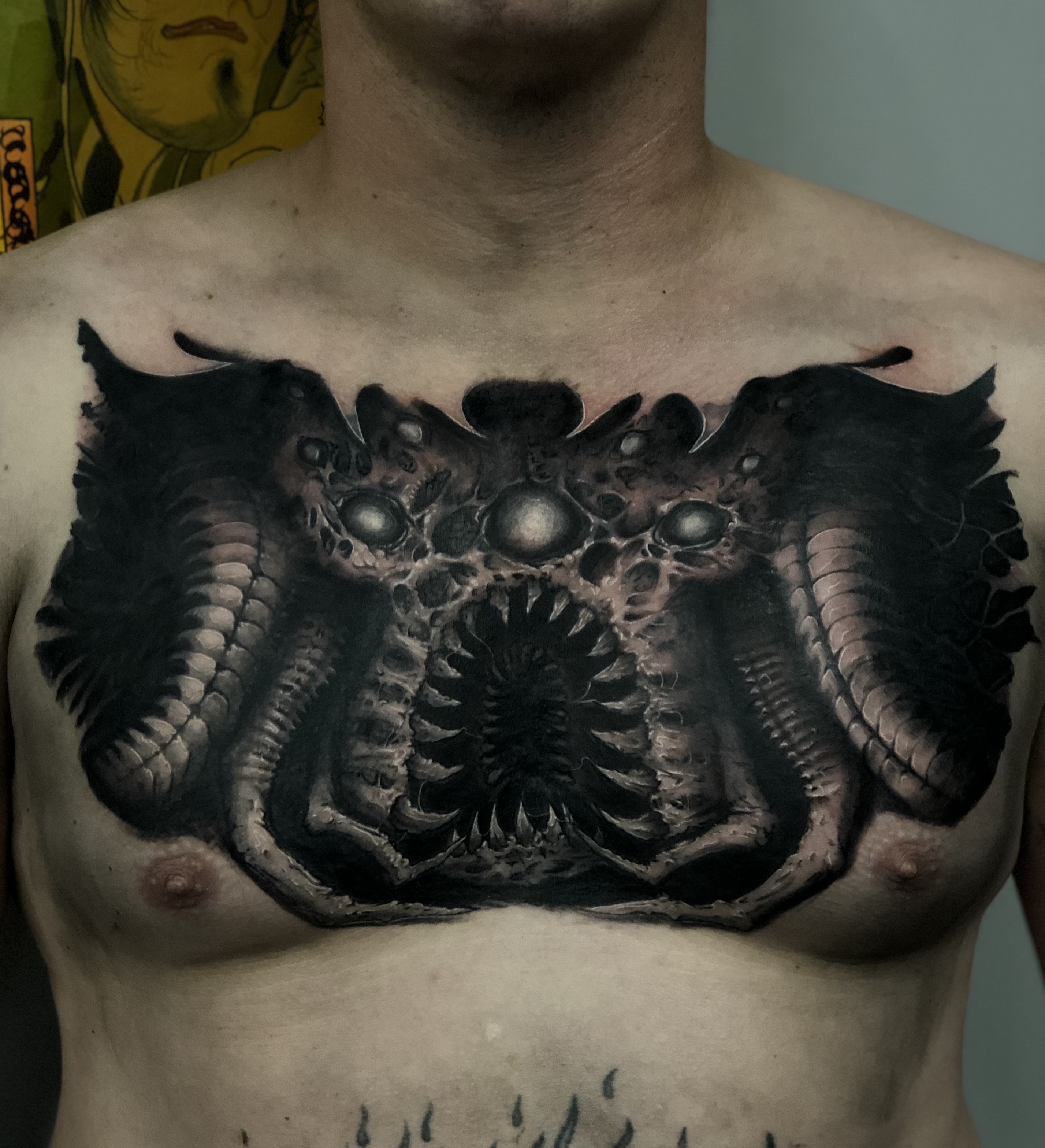 Tattoos - Chest spider creature - 139302